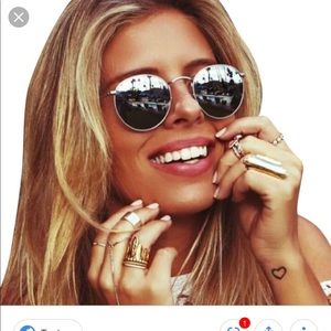 Ray-Ban Round Silver Sunglasses